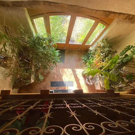 Eco-friendly House, Near Angers5 Bedrooms, 2 Bathrooms