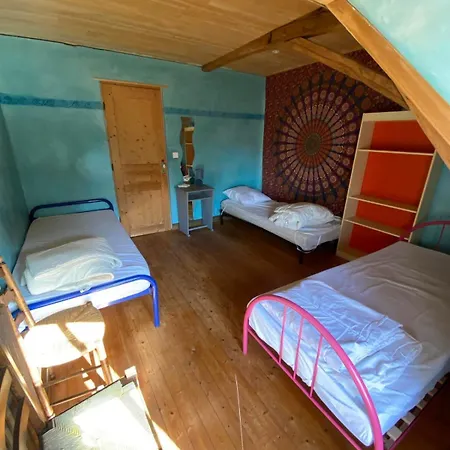 Eco-friendly House, Near Angers5 Bedrooms, 2 Bathrooms * Corze