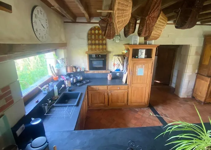 Semesterbostad Eco-friendly House, Near Angers5 Bedrooms, 2 Bathrooms Corze